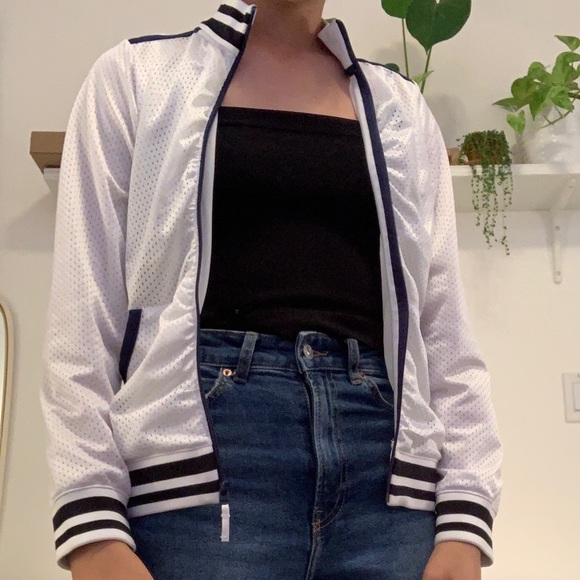 Nike bomber jacket - Picture 2 of 7